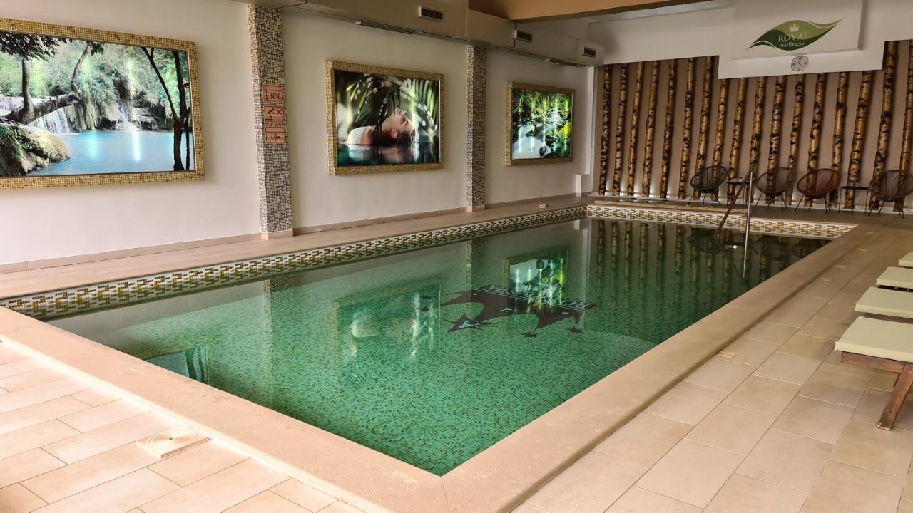 Hotel Royal Spa Баня-Ковиляча Екстер'єр фото