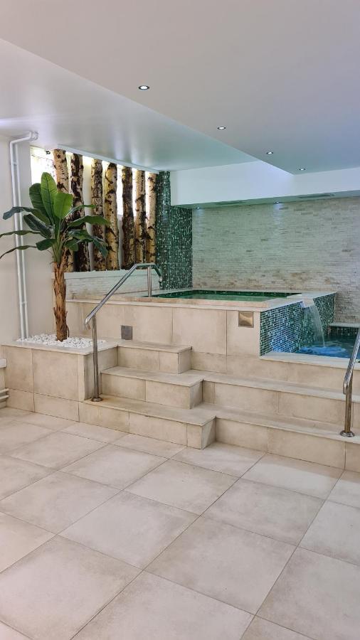 Hotel Royal Spa Баня-Ковиляча Екстер'єр фото
